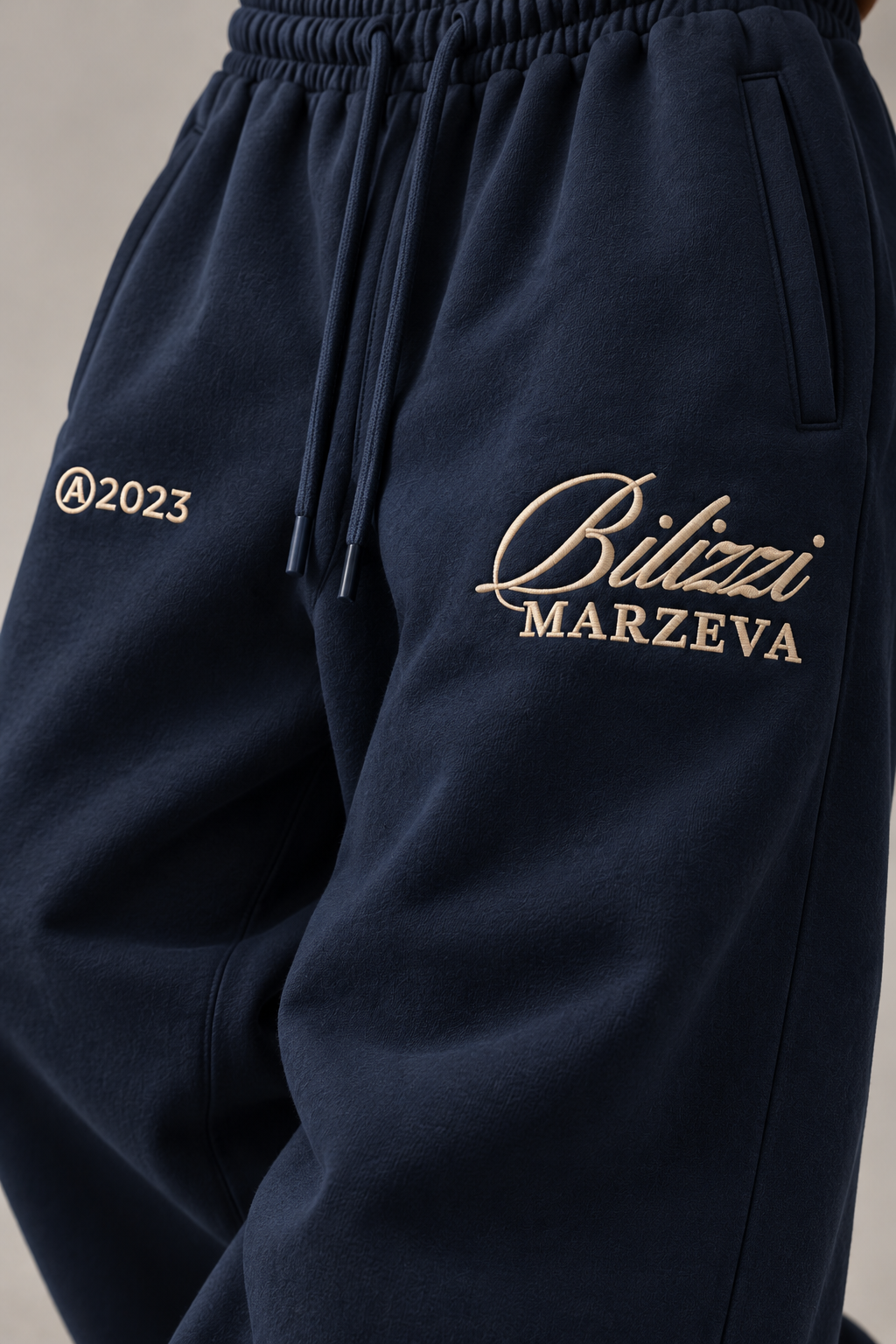 Bilizzi Basic Navy Sweatpant