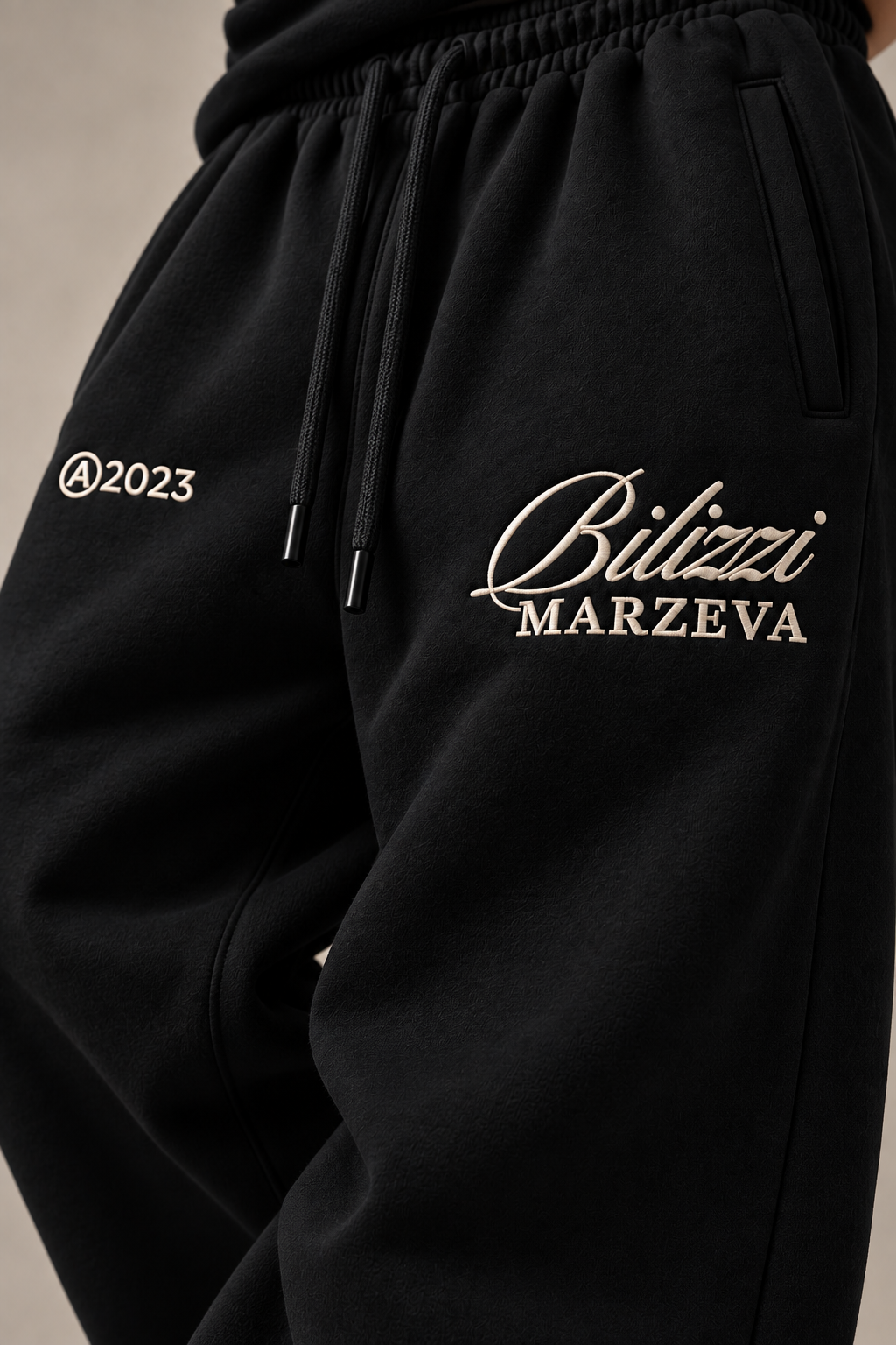 Bilizzi Basic Black Sweatpants