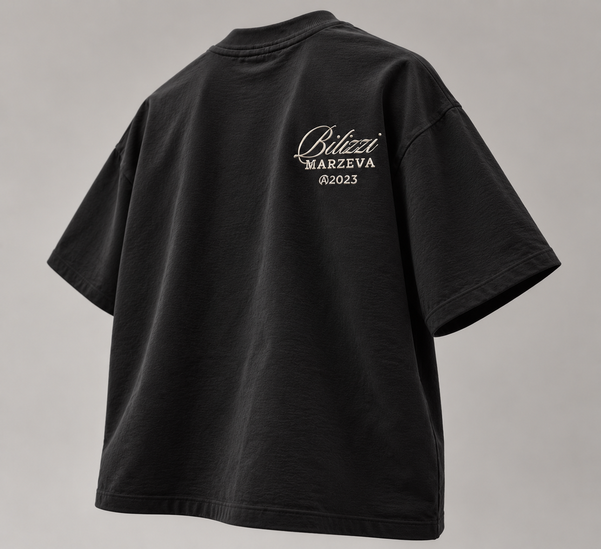Bilizzi Basic Black T-shirt)